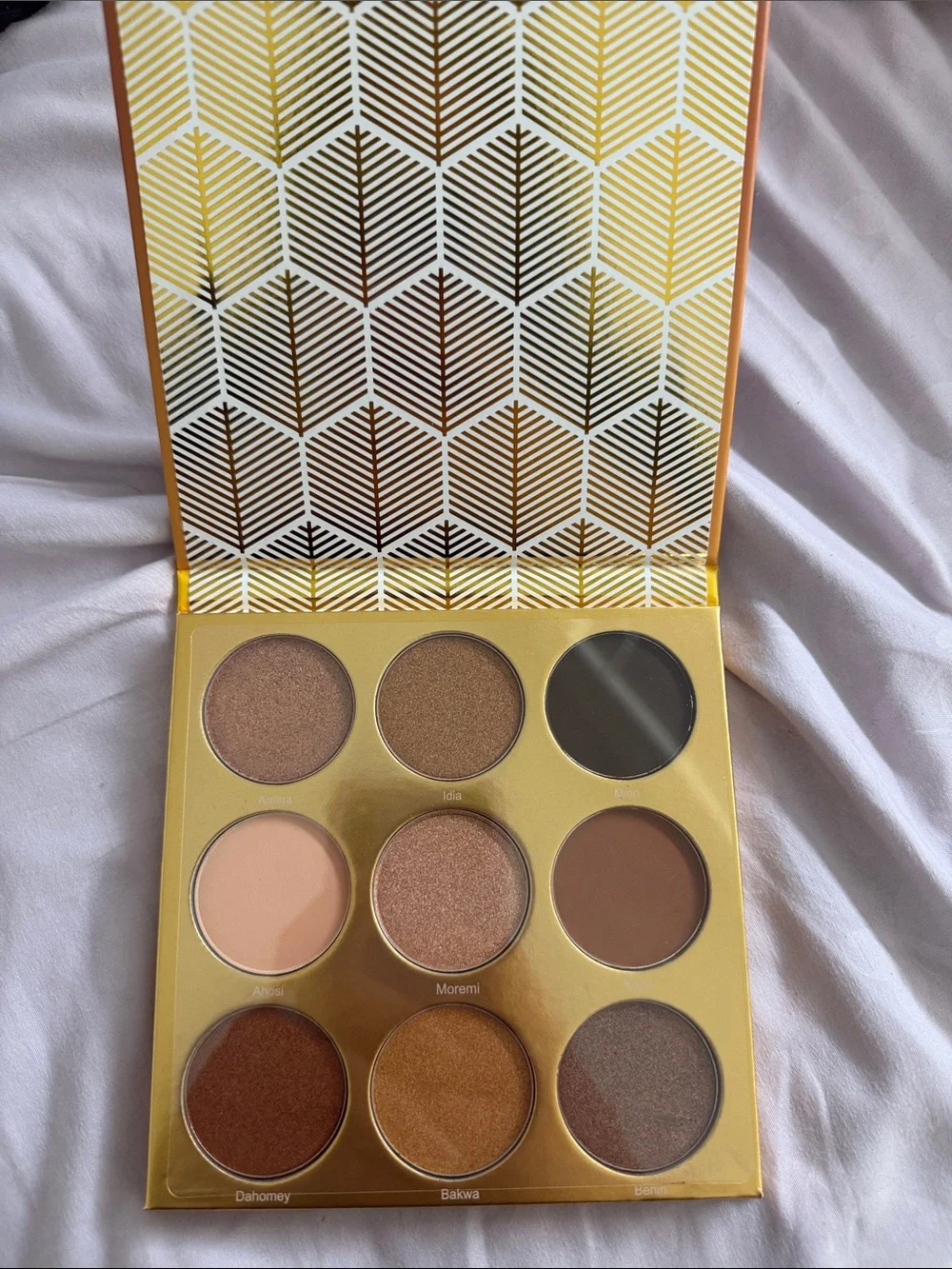Juvia's Place The Warrior Eyeshadow Palette - Gold & Bronze Tones
